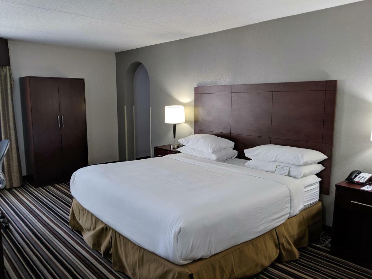 Hotel Wyndham Garden Charlotte Airport Southeast Exterior foto